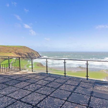 Clifton Court Apt 16 With Indoor Heated Pool & Sea Views Apartment Croyde Exterior photo